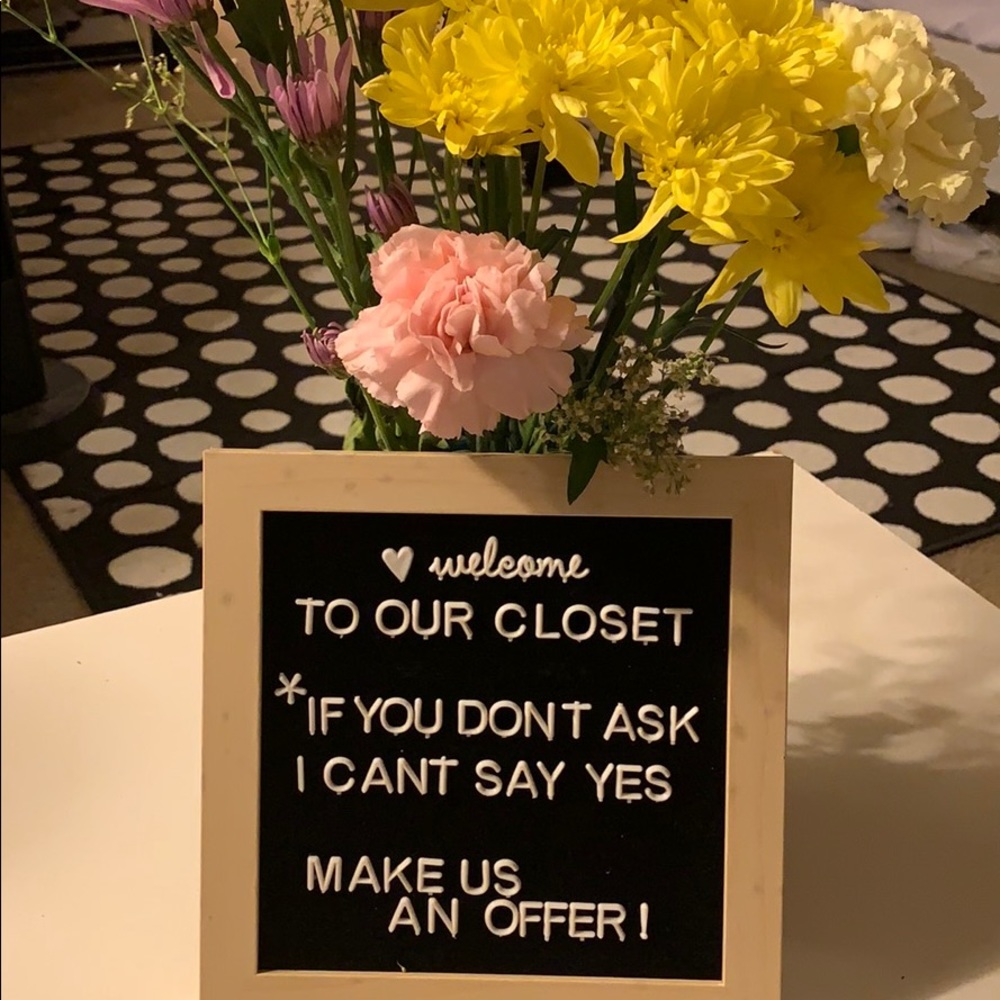 Welcome To Our Closet Smoke/Pet Free Home